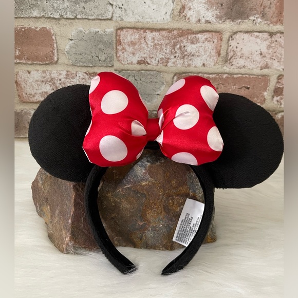 Disney Accessories - DisneyParks Authentic Minnie Mouse Ear Headband